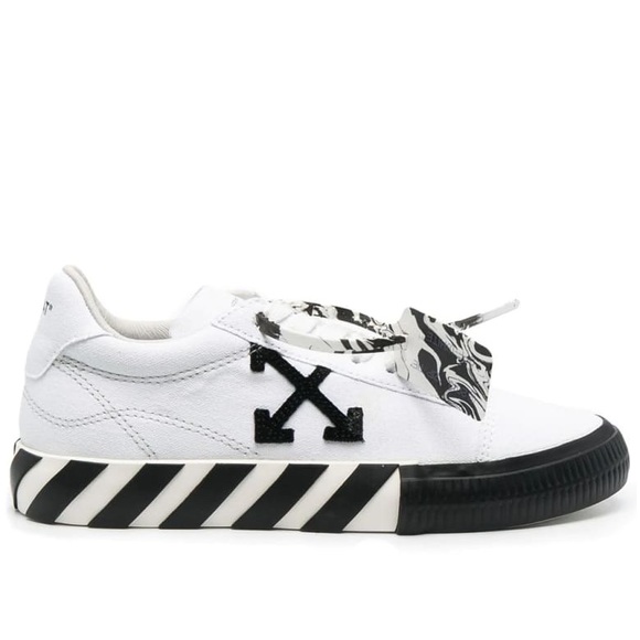 Off-White White and Black Sneakers - Picture 1 of 8